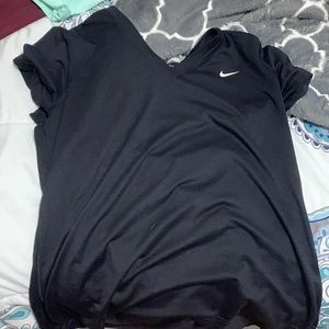 nike dri-fit women’s shirt
